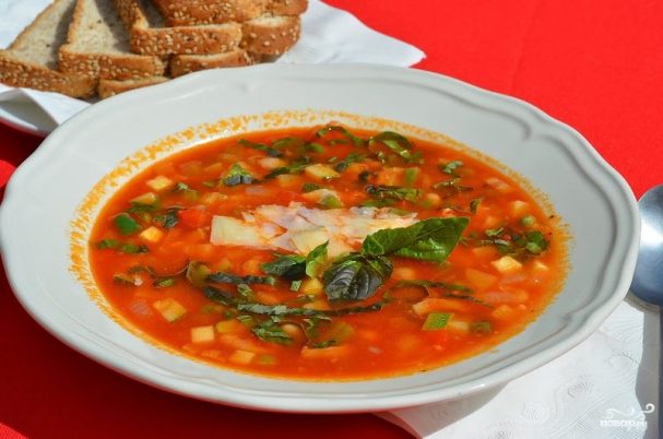 Minestrone with bacon