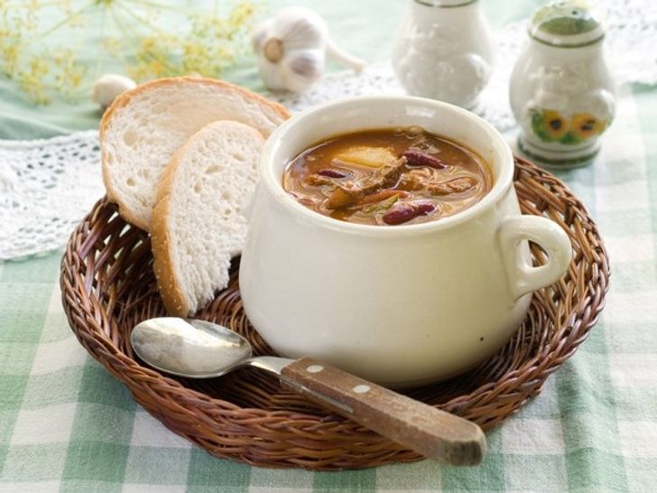 English stu with beans