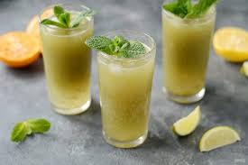 Iced lemonade with matcha green tea