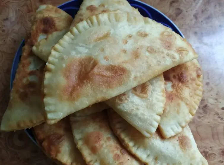 Chebureks with meat