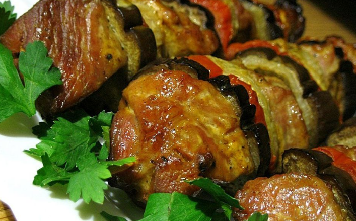 Pork in the oven with zucchini and eggplant