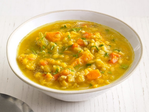 Soup with lentils and sweet potatoes