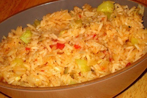 Rice with zucchini