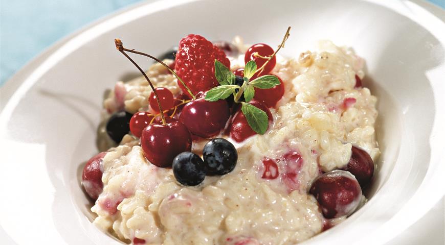 Risotto with berries