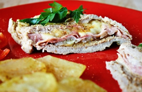 Pork with rosemary and cheese
