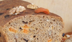 Sourdoughd with nuts and dried fruits