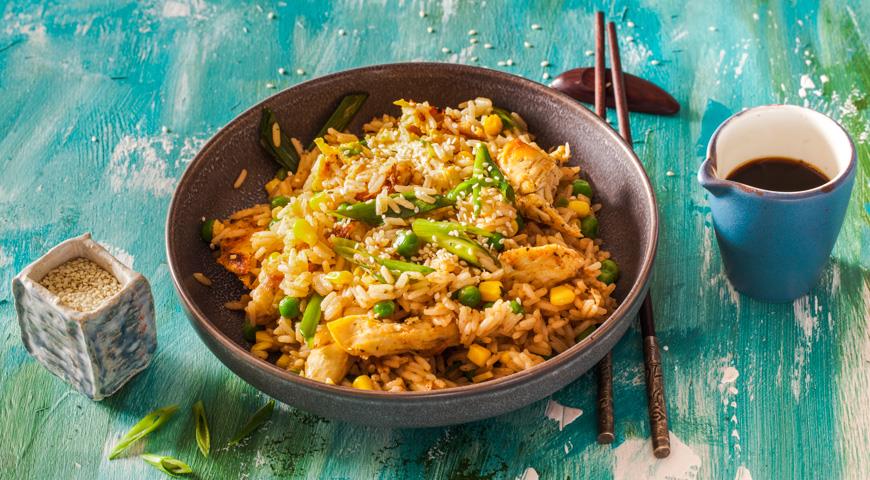 Chinese Style Grilled Chicken Fried Rice
