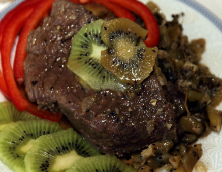 An unusual recipe with kiwi