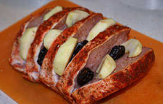 baked meat with prunes and apples