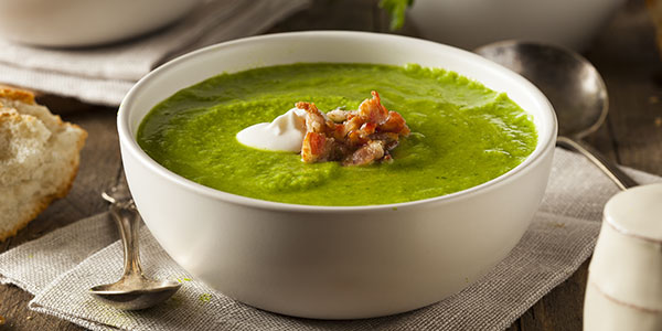 Cream Soup with Green Peas and Cream