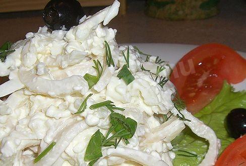 SALAD WITH SQUID AND BULGARIAN PEPPER