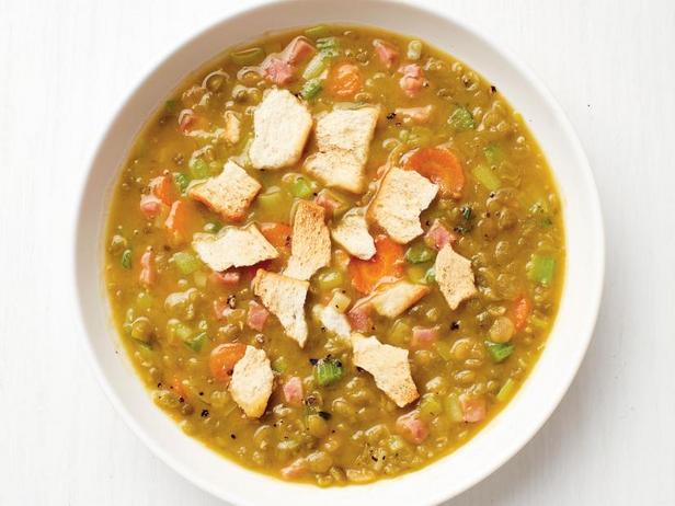 Pea soup in a slow cooker