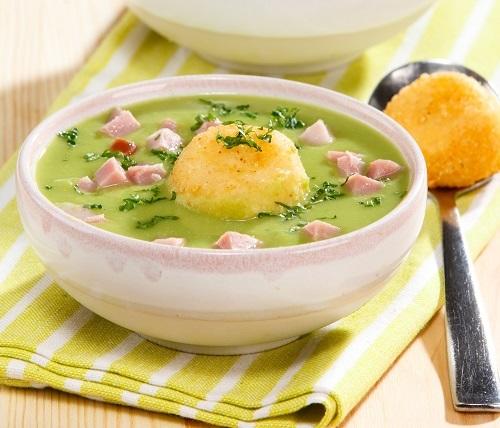 Puree soup with potato balls - everyone will be fed and happy