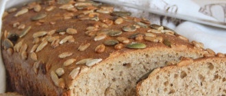 Wheat-rye bread with sourdough seeds