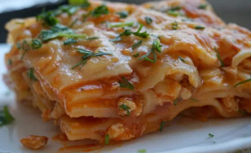 Pork lasagna and bolognese sauce