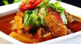 Tomato soup with ribs and celery