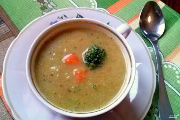 Diet broccoli soup