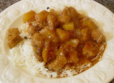 Pork with pineapple and curry