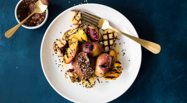 Grilled Peaches with Chocolate Sesame Mascarpone