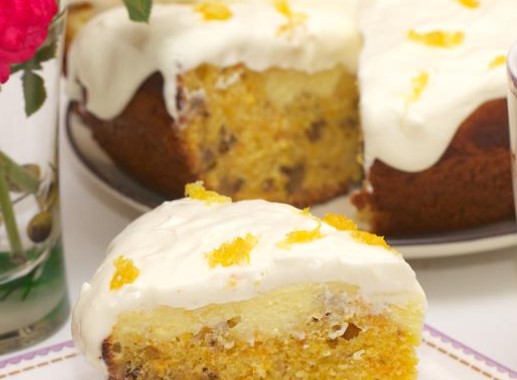 Carrot Cake with Cream Cheese Filling