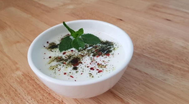Turkish Yayla Soup Made from Rice and Yogurt