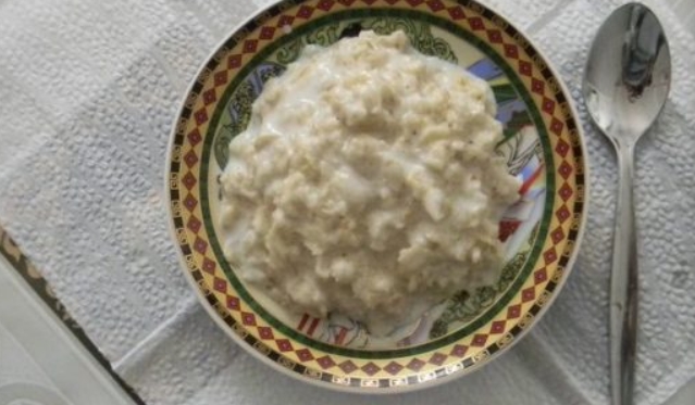Oatmeal with Milk