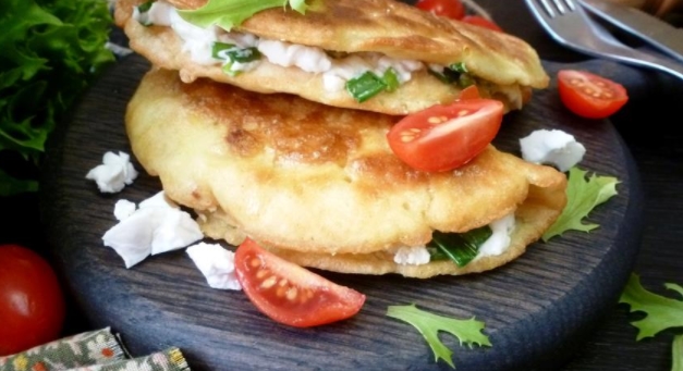 Juice with Feta Cheese and Green Onions