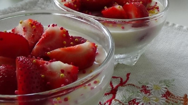 Strawberries in Yogurt