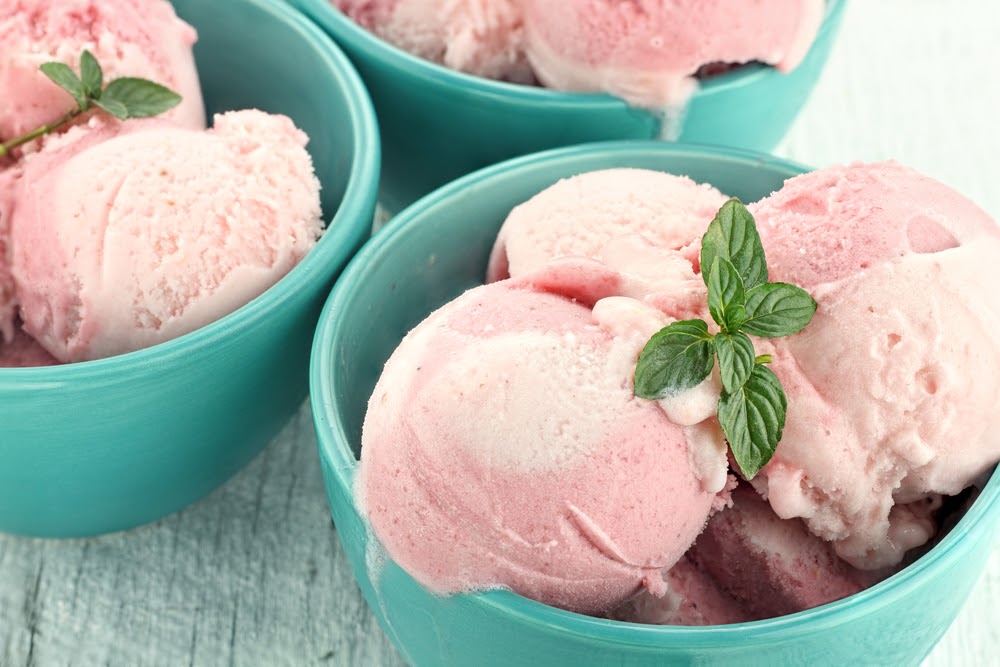 Strawberry Daiquiri Alcoholic Ice Cream