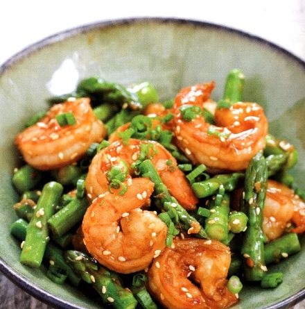 Stir-fry shrimp with asparagus