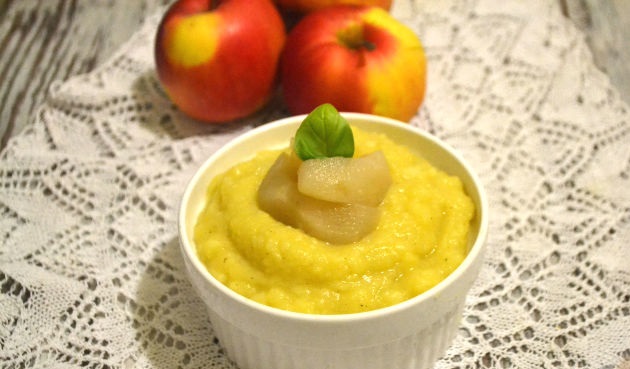Mashed potatoes with apples and curry