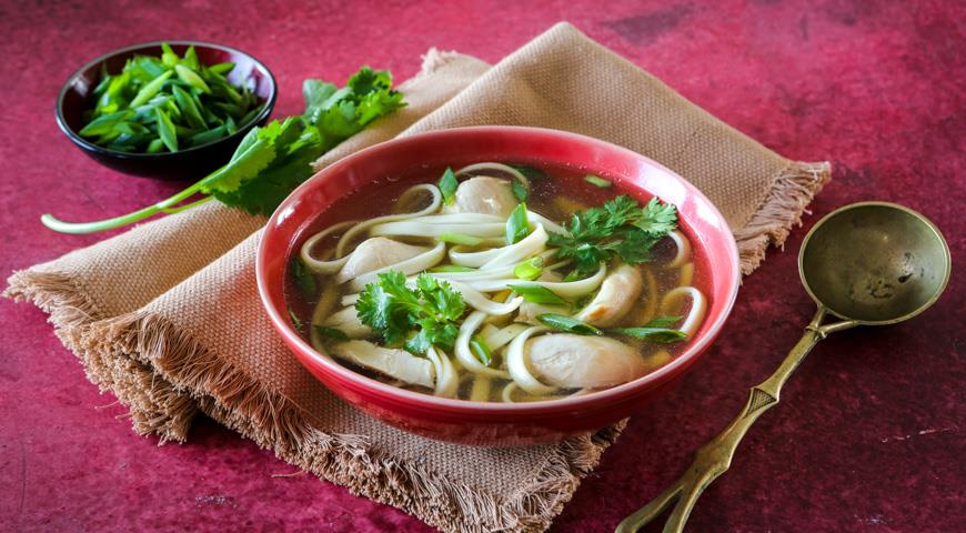 Asian style chicken broth