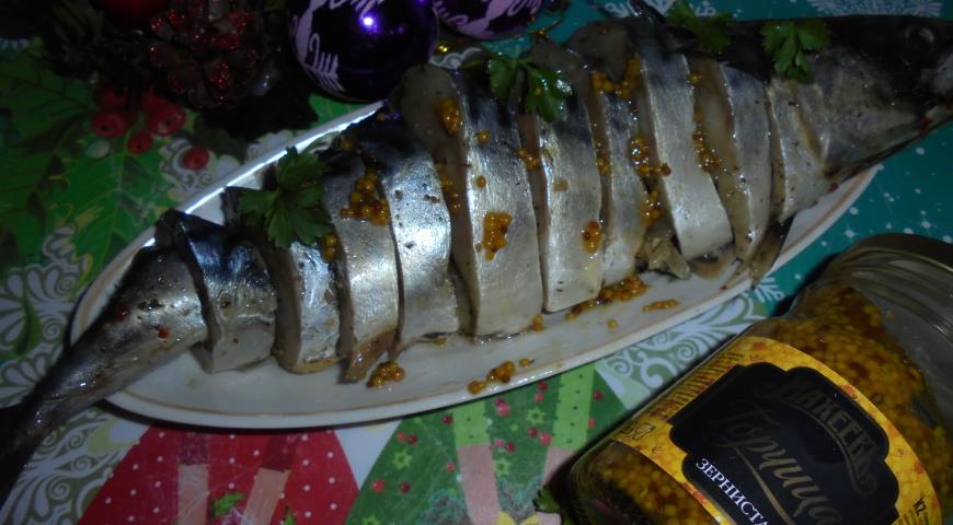 Homemade pickled mackerel