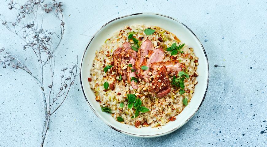 Risotto with duck and almonds