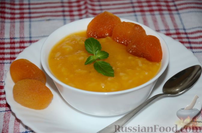 Rice soup for children, with dried apricots