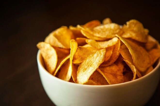 Potato Chips with Herbs without Oil