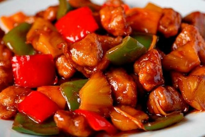 Juicy beef in sweet and sour sauce