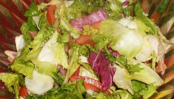 Simple salad with slightly salted salmon