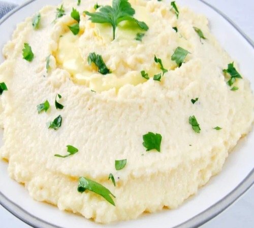 Keto cheese and cauliflower puree