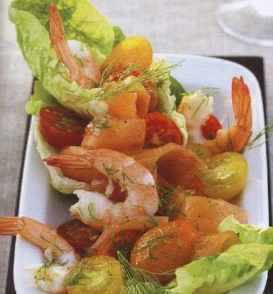 Shrimp, salmon and tomato salad