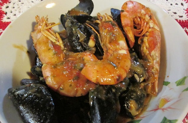 Mussels and shrimps in Buzara sauce