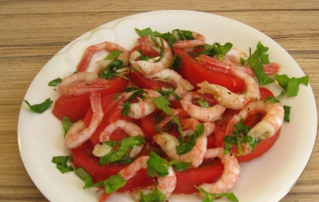 Best Shrimp and tomato salad