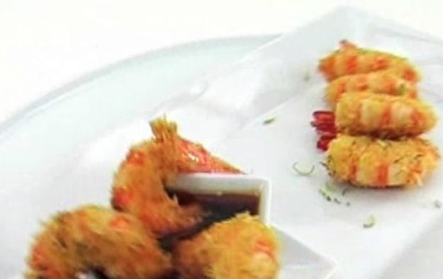 Fried shrimp with coconut