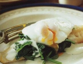 Smoked haddock with spinach and poached egg
