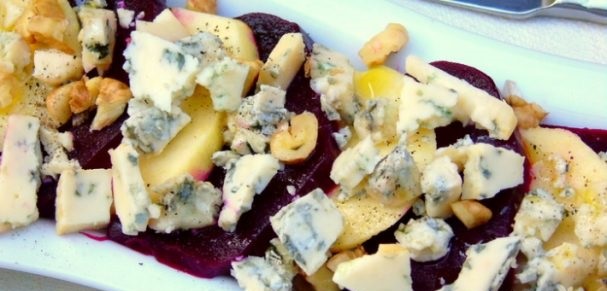 Beetroot and apple salad