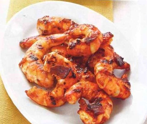 Grilled shrimps in barbecue sauce