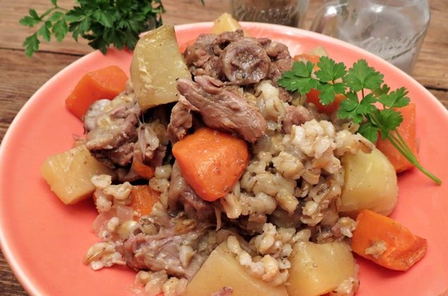 Lamb stew with potatoes and barley