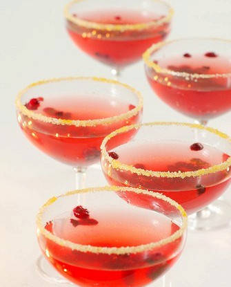 New Year's cocktail of champagne with cranberries and spices