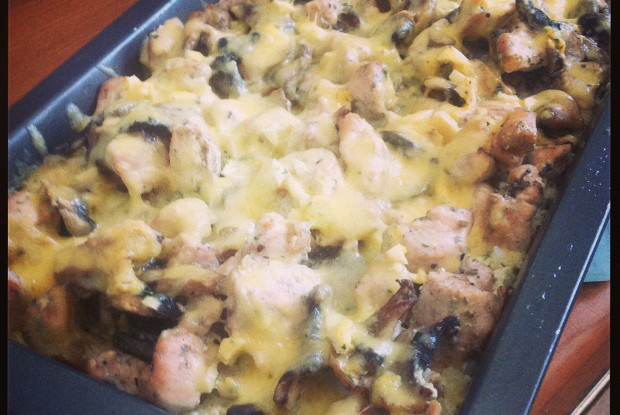 Chicken baked with mushrooms and rice