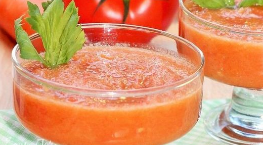 Smoothie with vegetables
